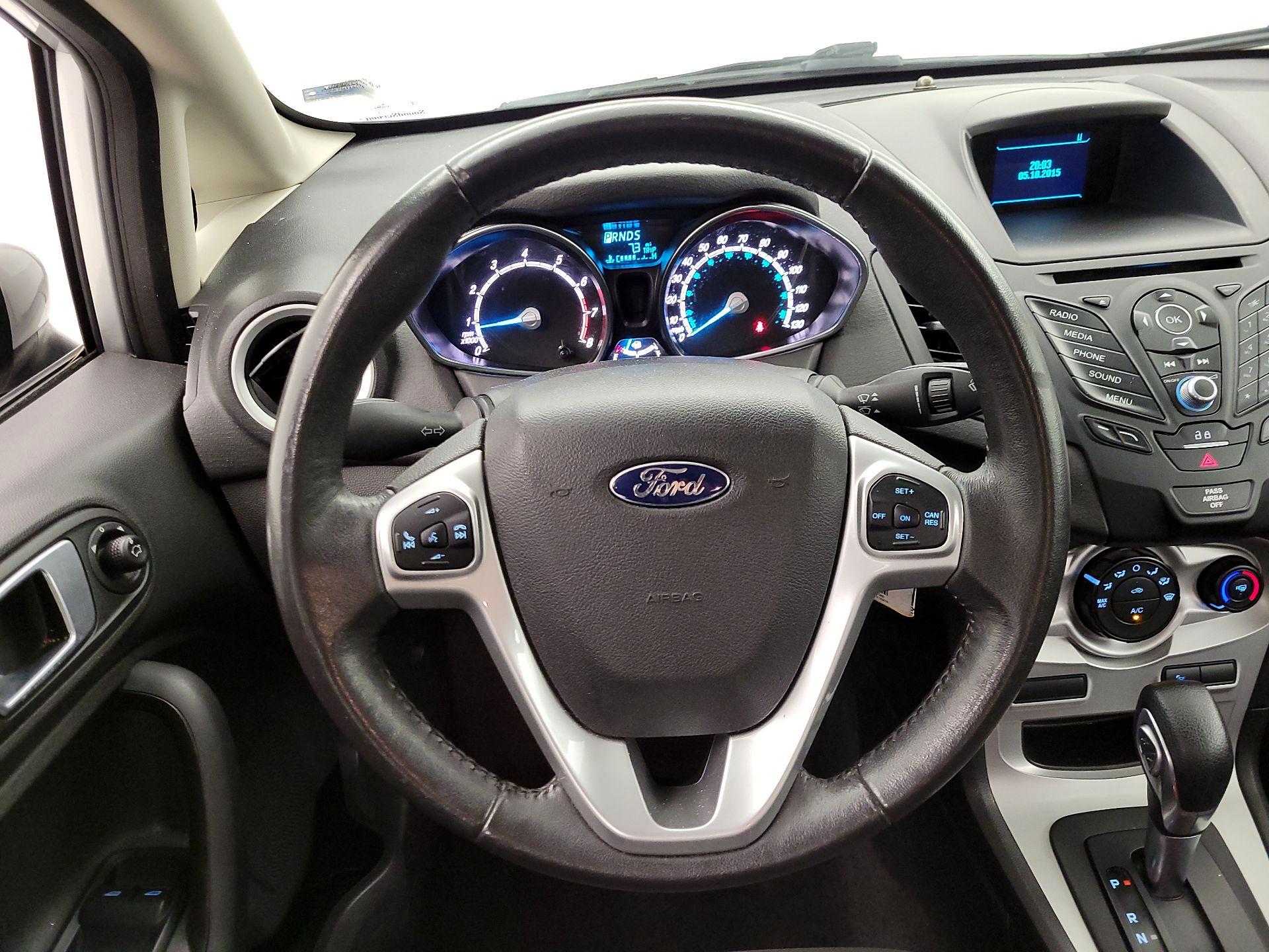 Thumbnail: 2015 Ford Fiesta - 10