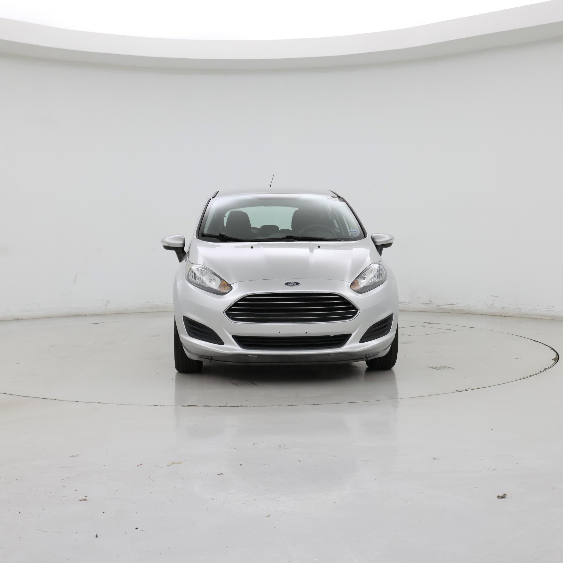 Thumbnail: 2015 Ford Fiesta - 5