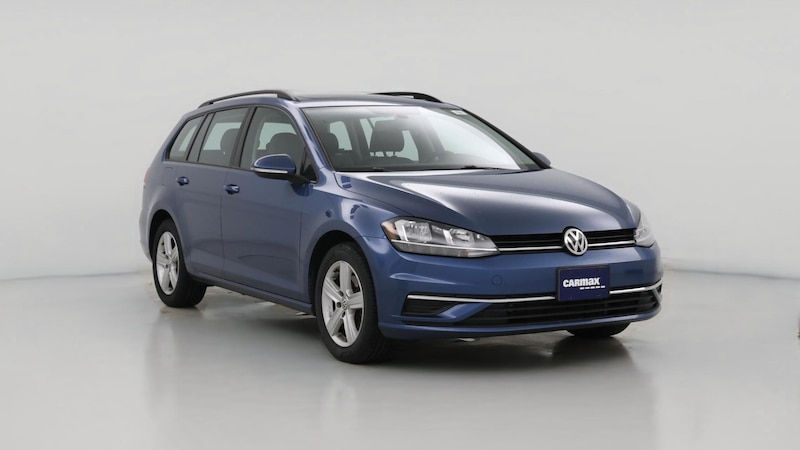2018 Volkswagen Golf SE Hero Image