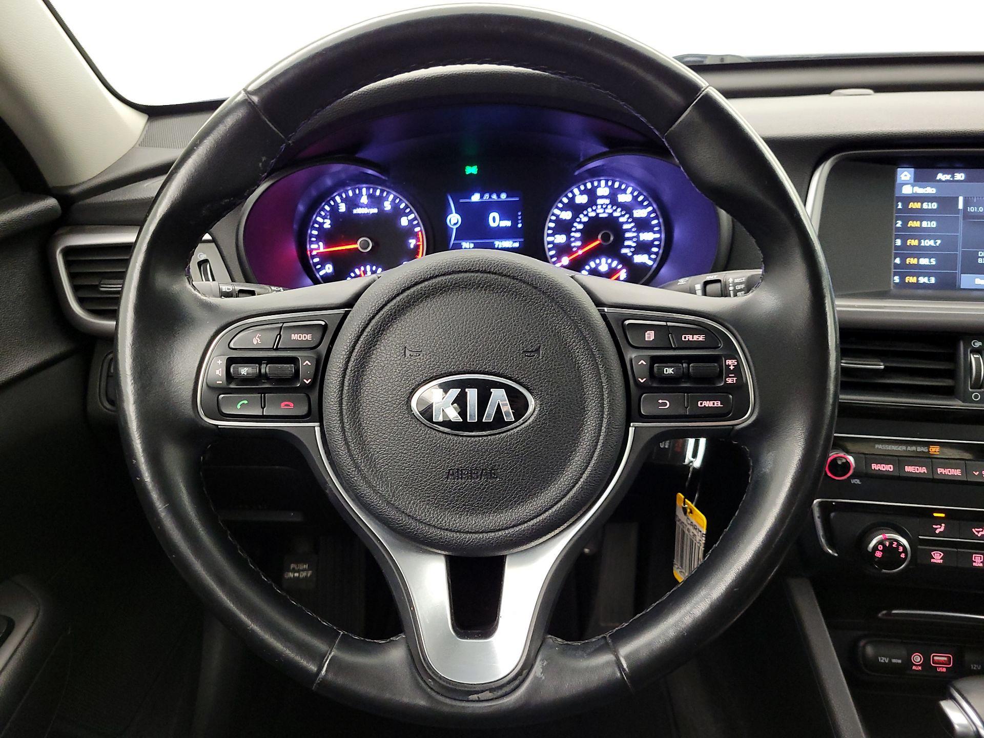 Thumbnail: 2018 Kia Optima - 10