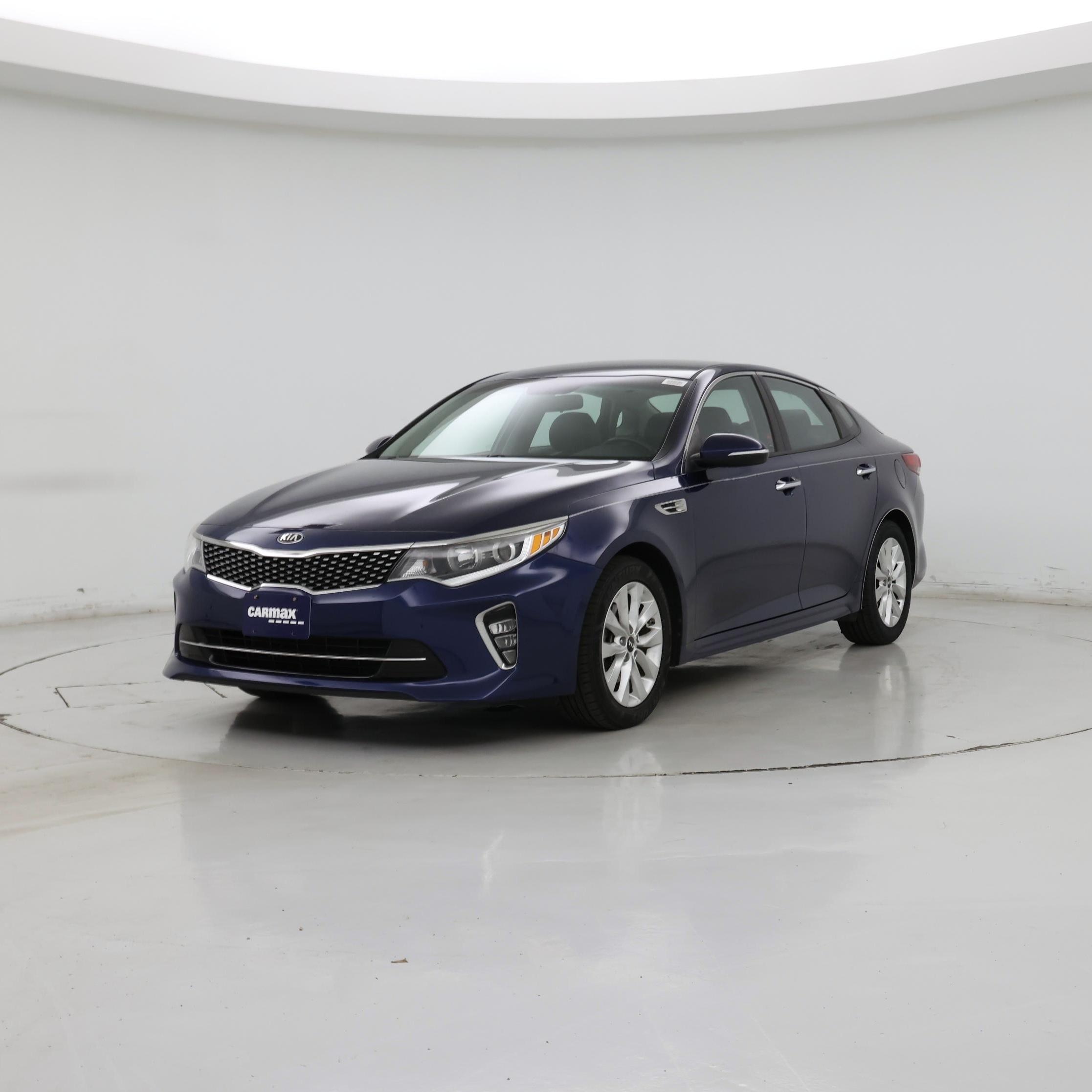 Thumbnail: 2018 Kia Optima - 4