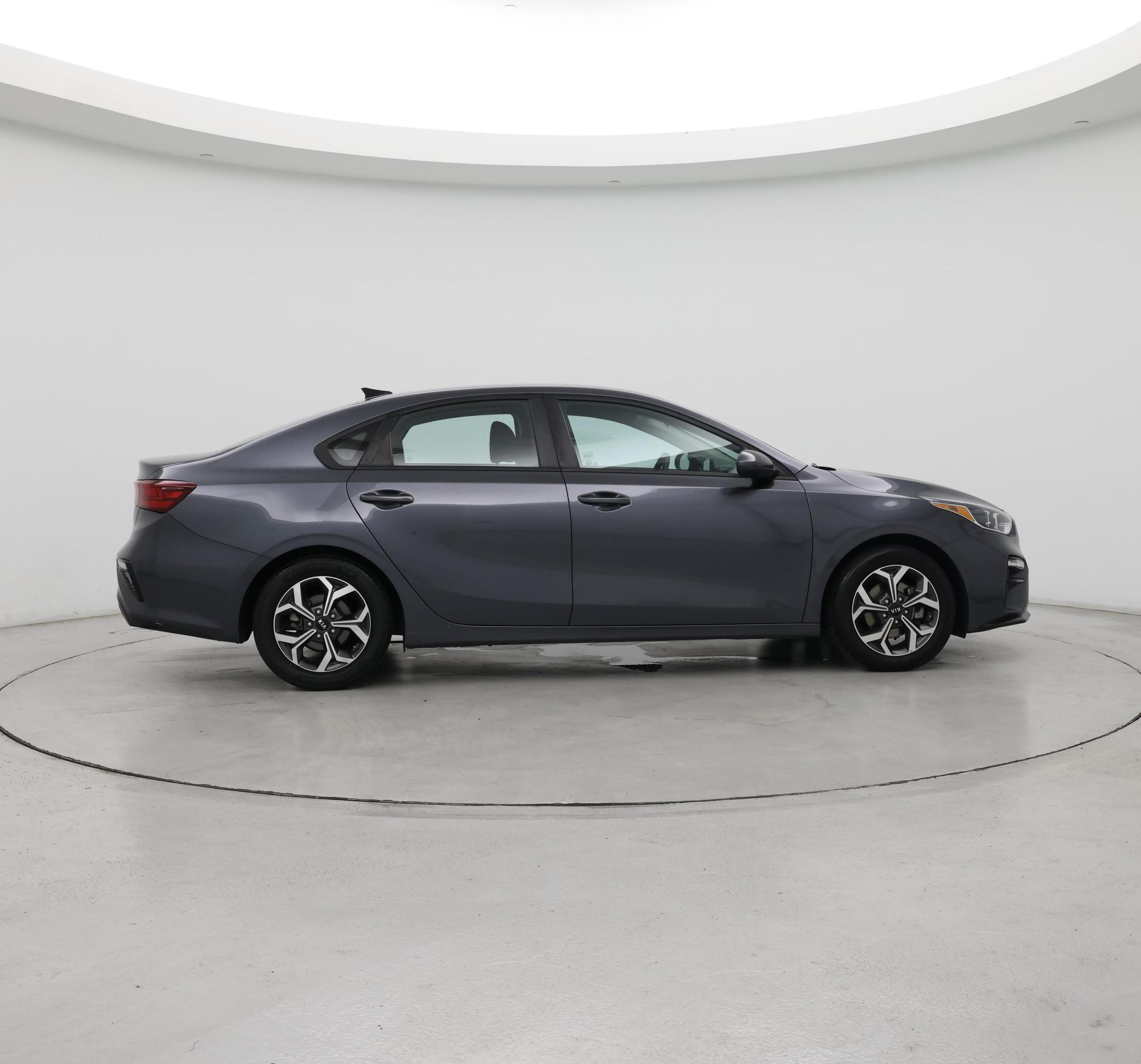 Thumbnail: 2020 Kia Forte - 7
