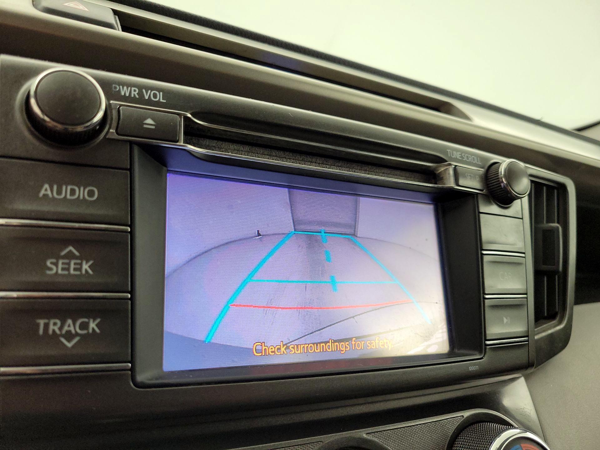Thumbnail: 2013 Toyota RAV4 - 14