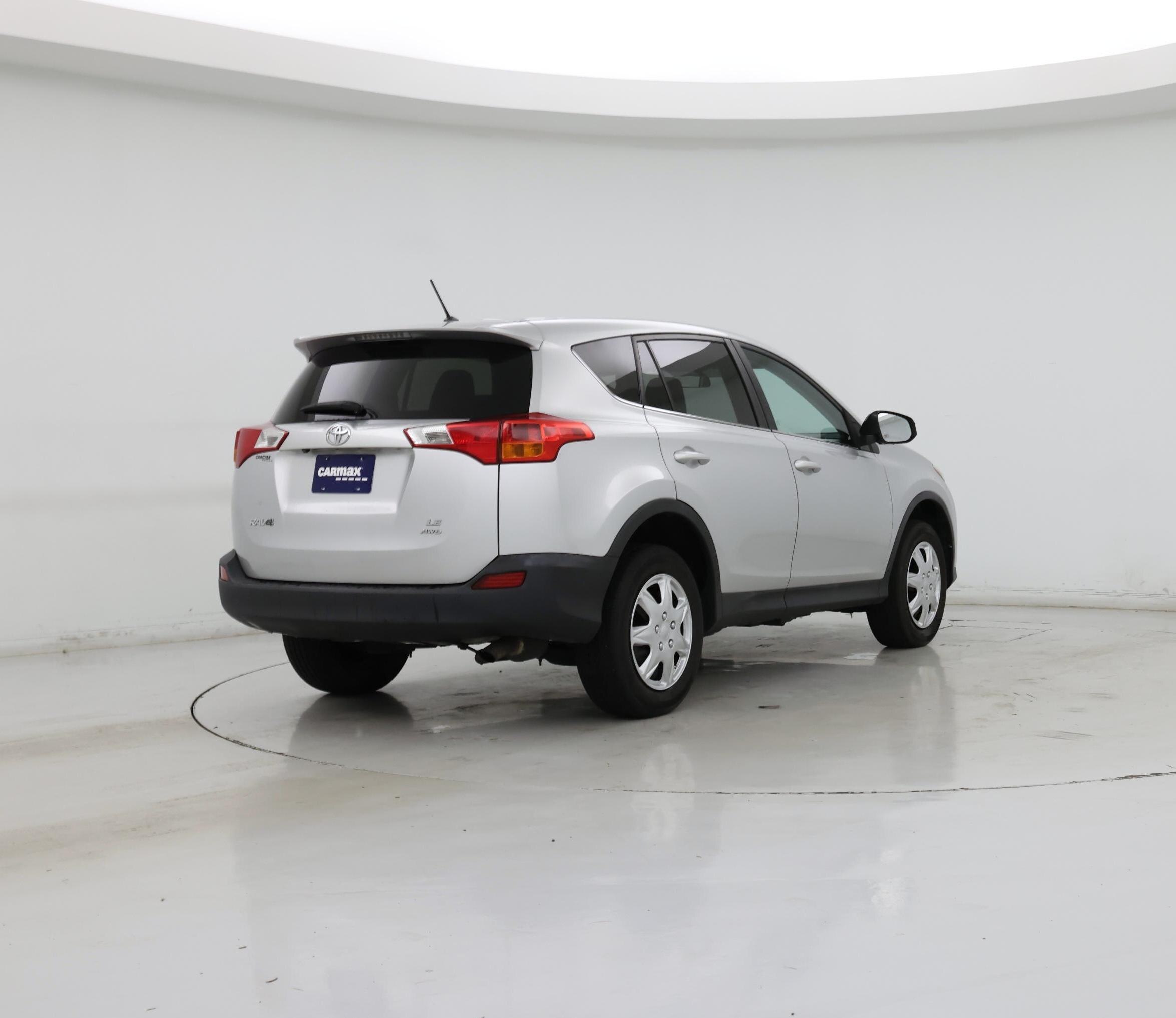 Thumbnail: 2013 Toyota RAV4 - 8