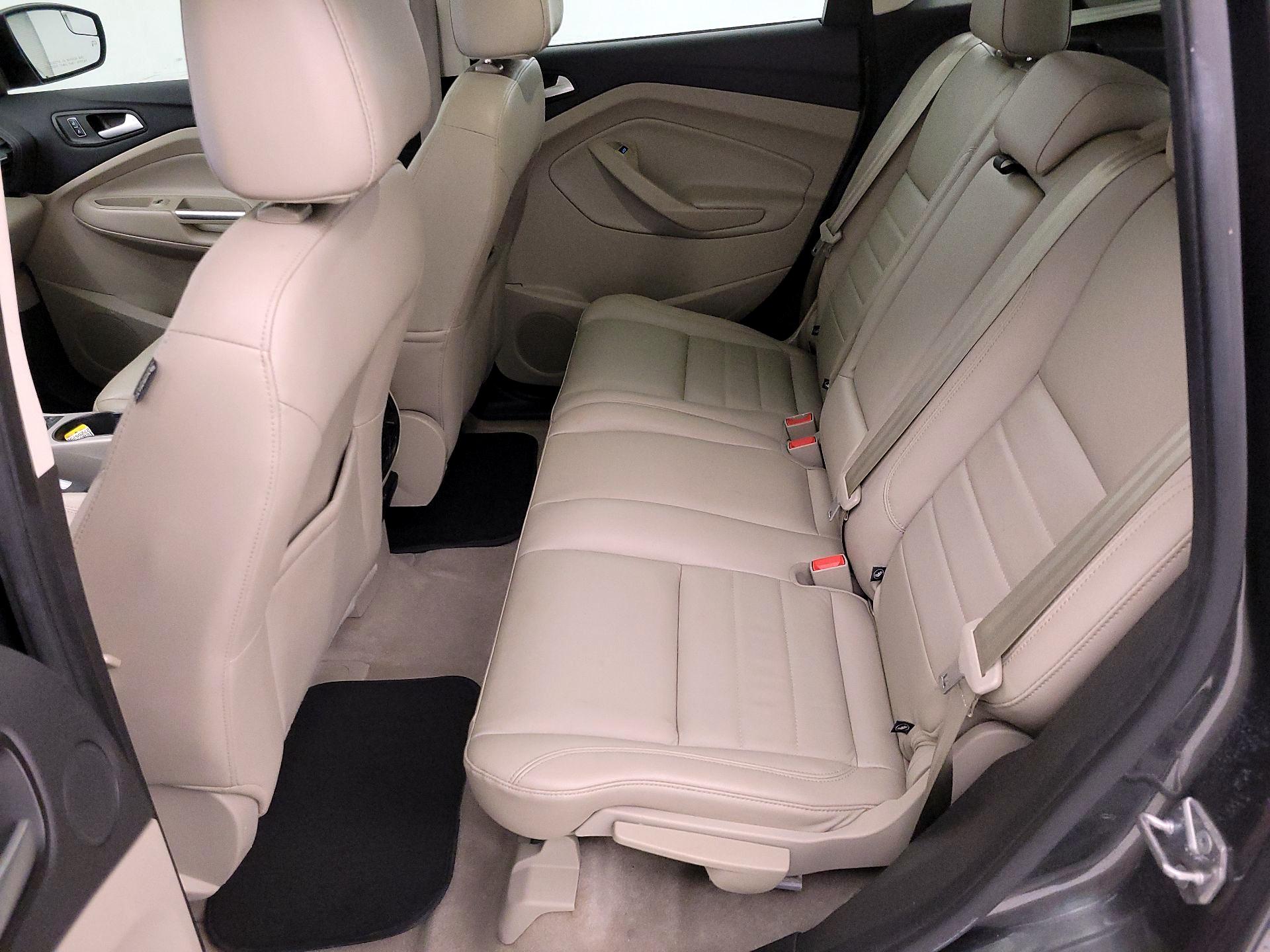 Thumbnail: 2016 Ford C-Max - 20