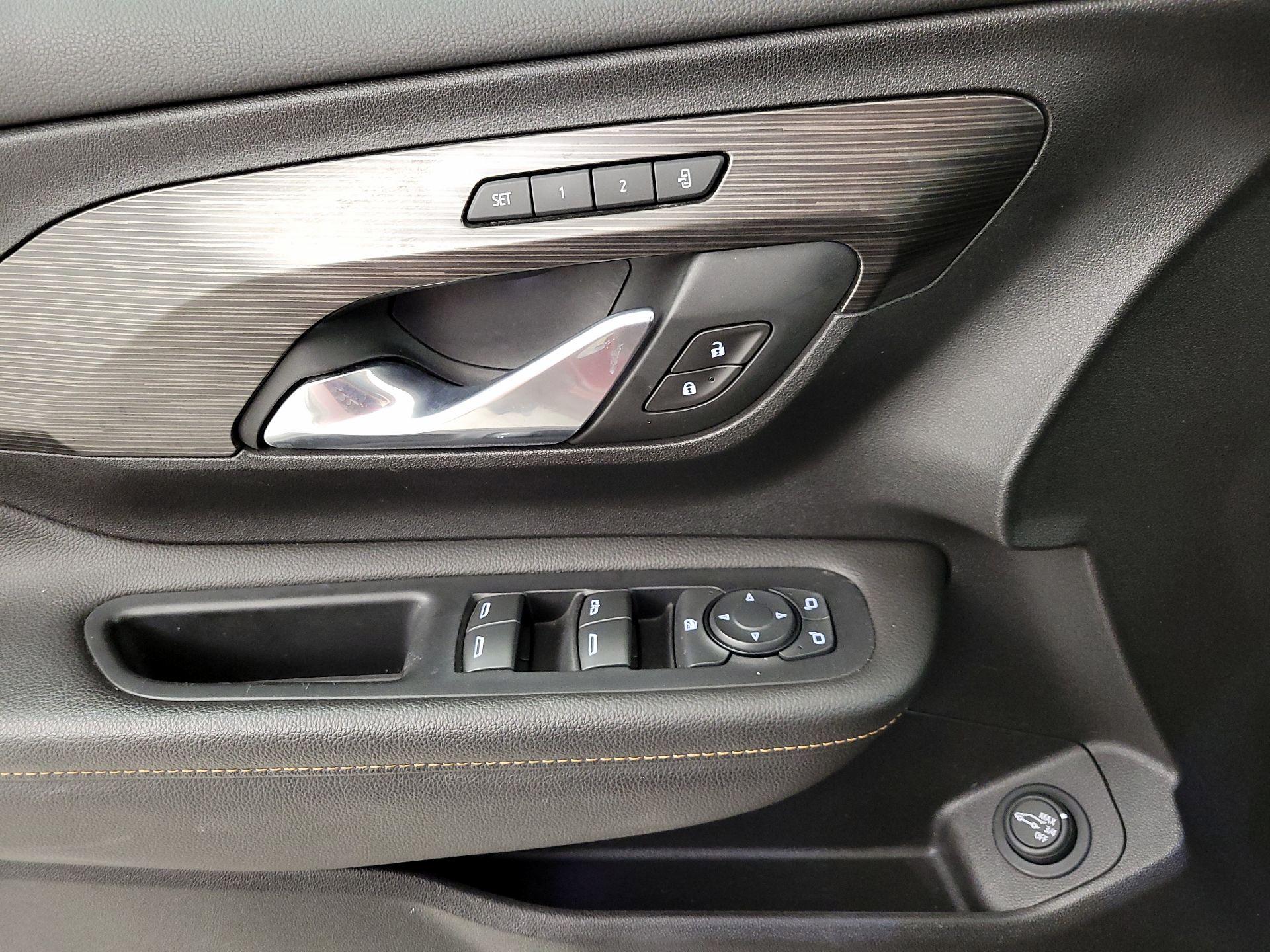 Thumbnail: 2020 GMC Terrain - 12