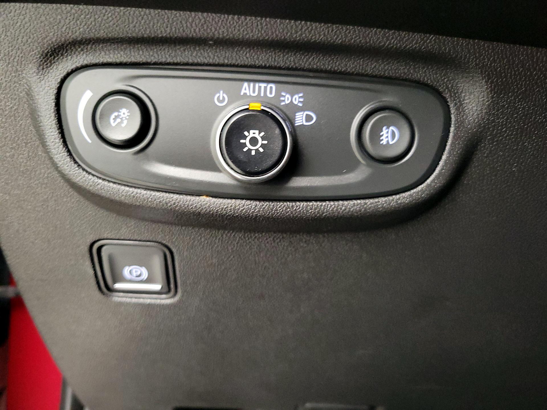 Thumbnail: 2020 GMC Terrain - 13