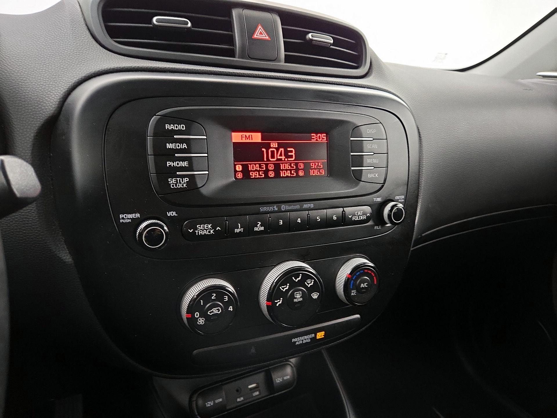 Thumbnail: 2016 Kia Soul - 14