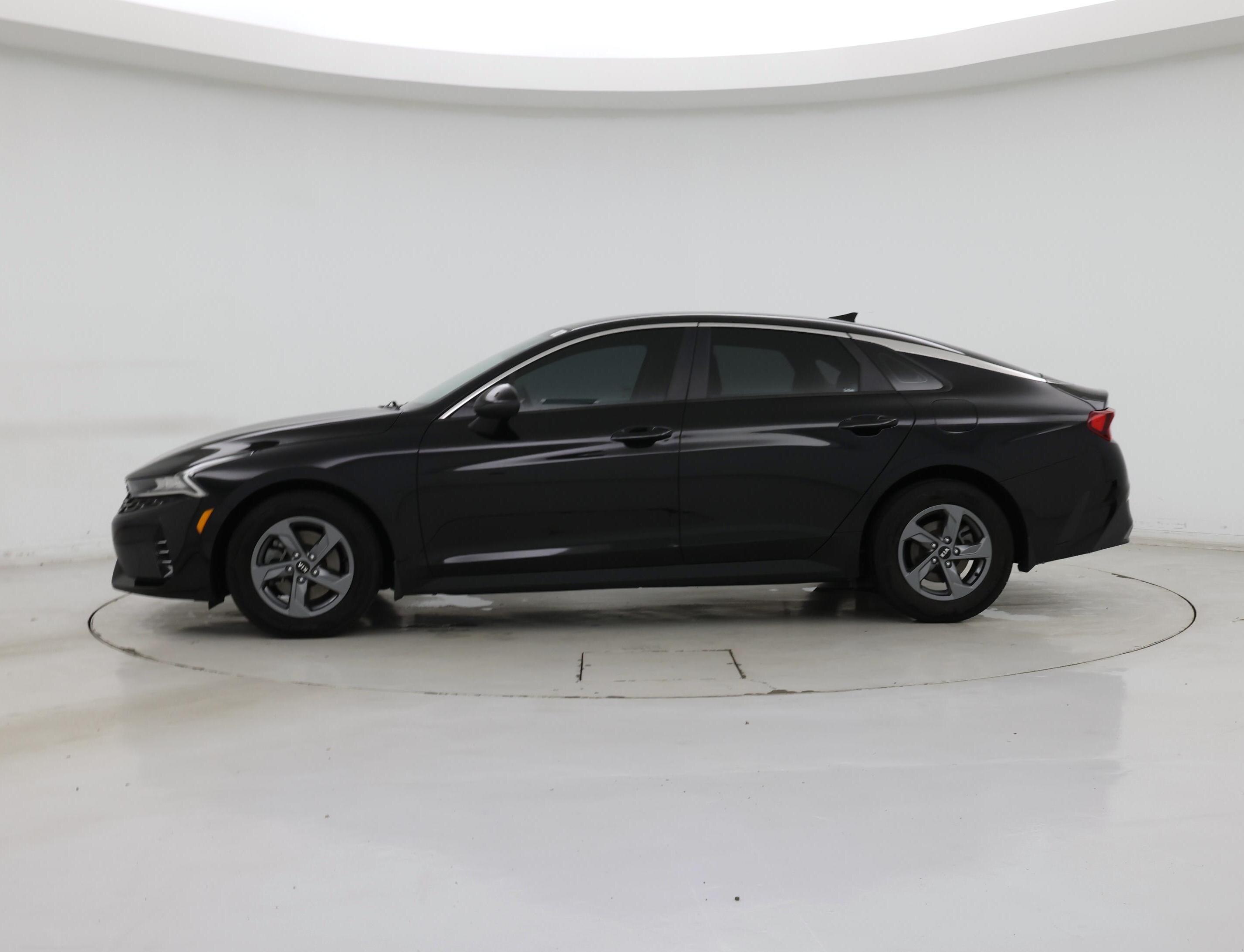 Thumbnail: 2021 Kia K5 - 3