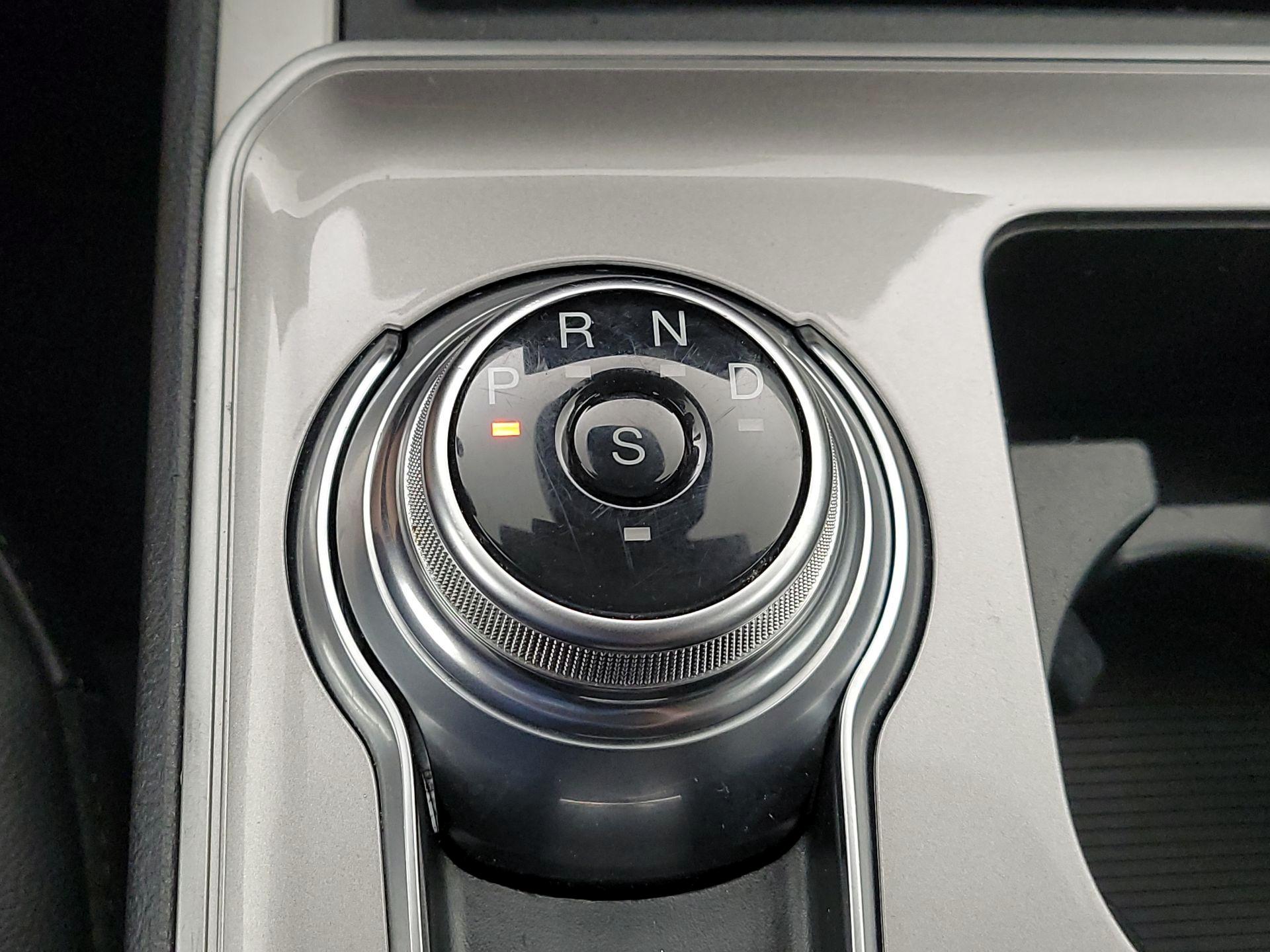 Thumbnail: 2024 Ford Edge - 17