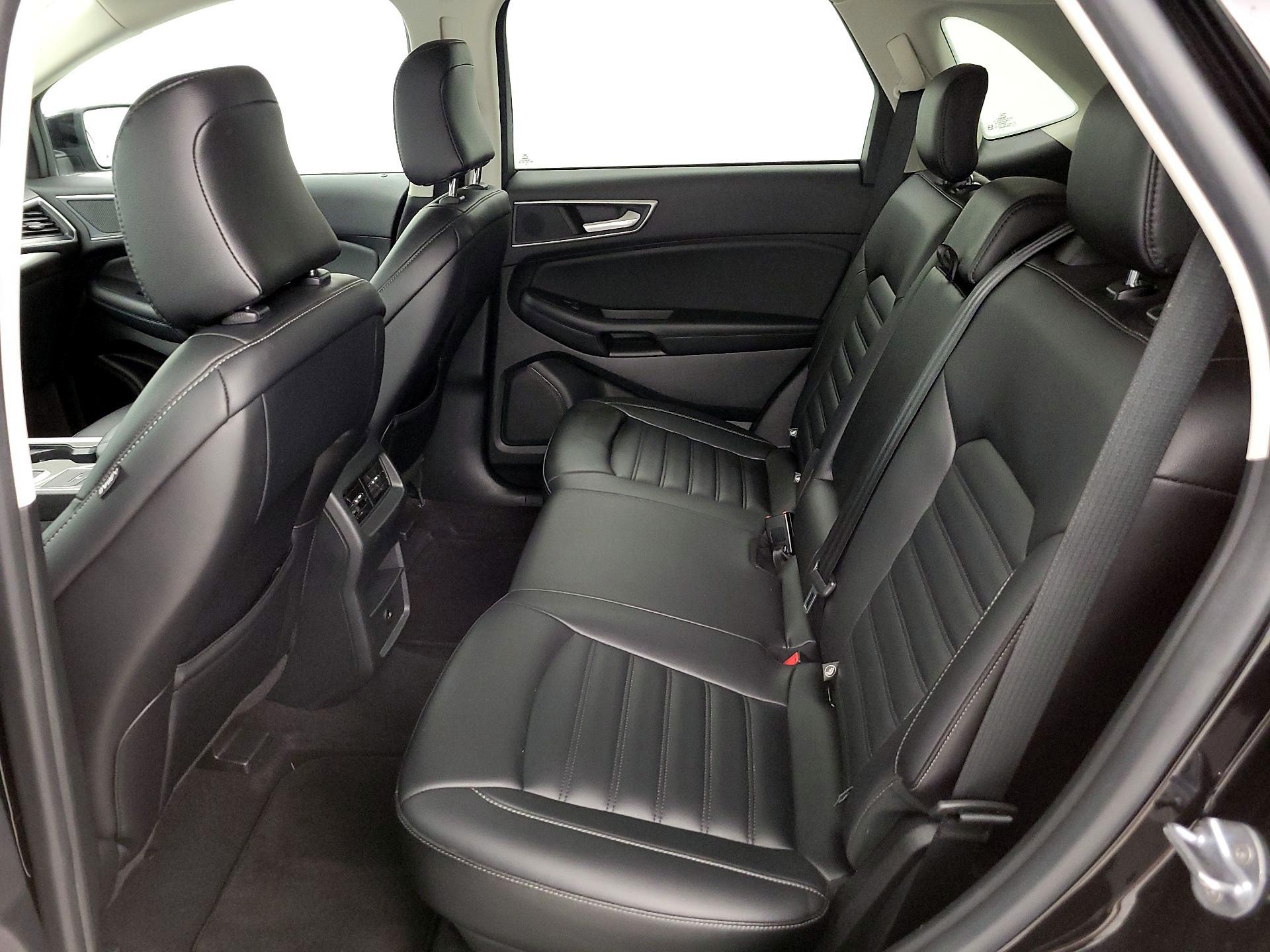 Thumbnail: 2024 Ford Edge - 19