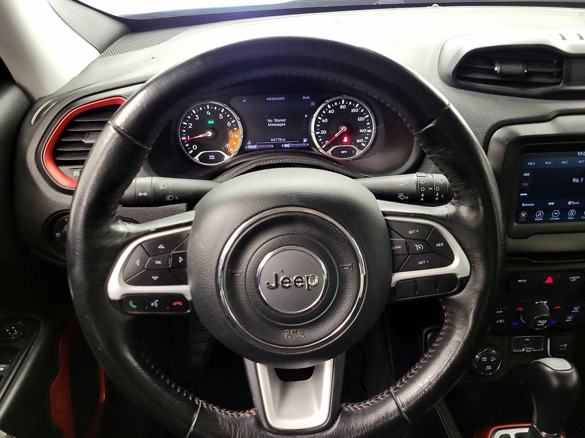 Thumbnail: 2018 Jeep Renegade - 10