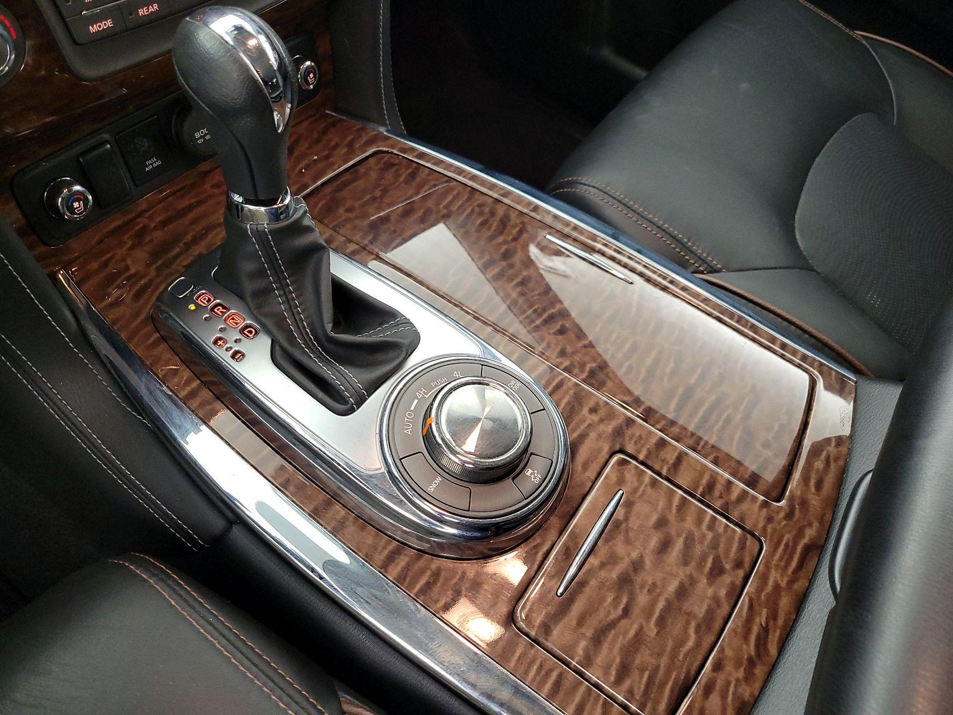 Thumbnail: 2018 Nissan Armada - 18