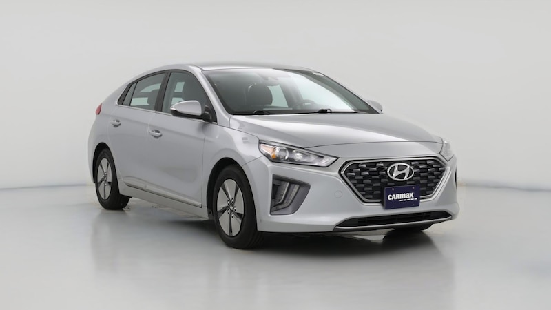 2022 Hyundai Ioniq SE Hero Image