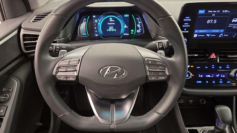 2022 Hyundai Ioniq SE 10