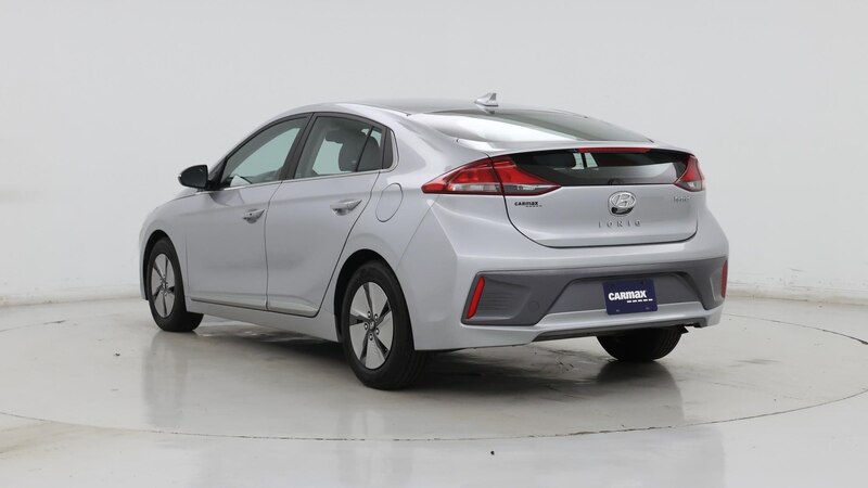 2022 Hyundai Ioniq SE 2