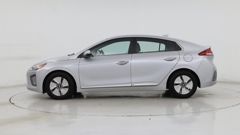 2022 Hyundai Ioniq SE 3