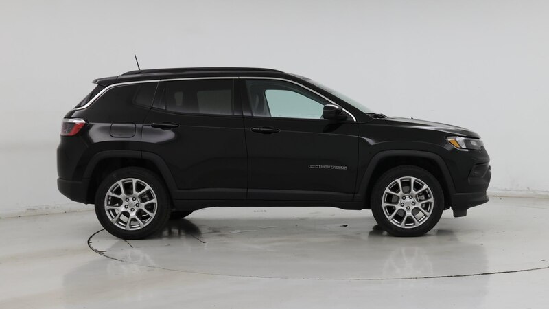 2022 Jeep Compass Latitude 7