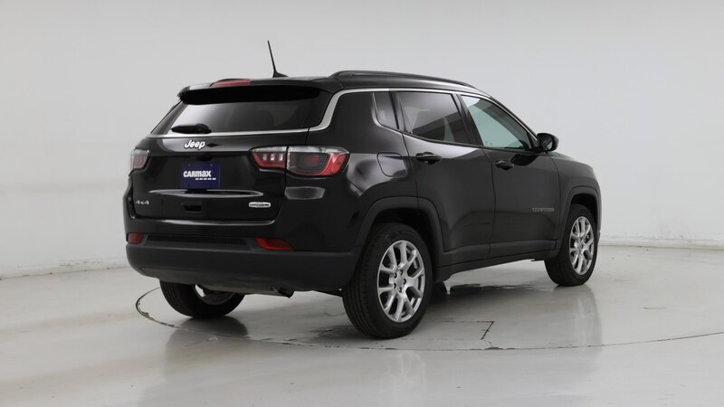 2022 Jeep Compass Latitude 8