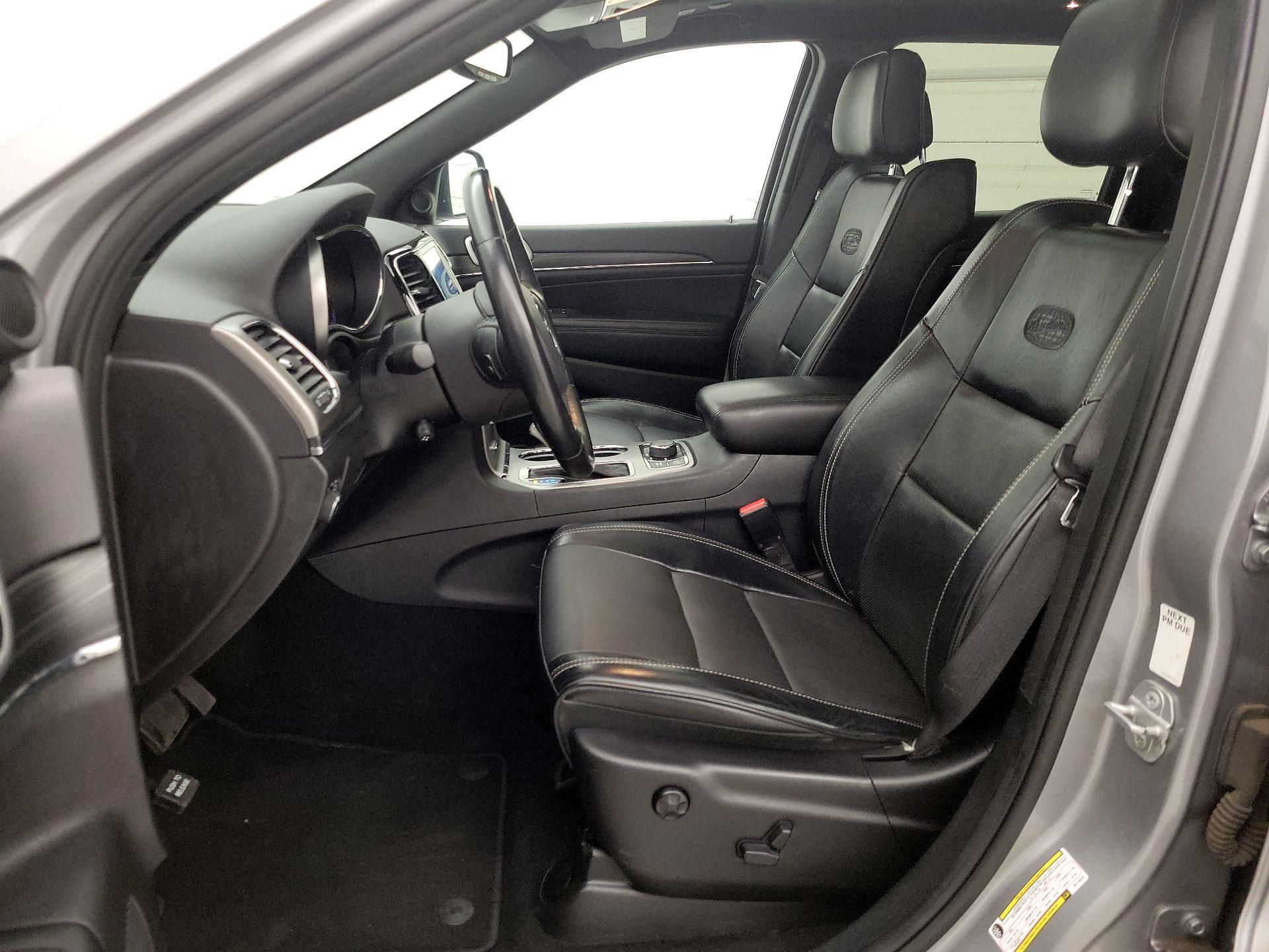 Thumbnail: 2019 Jeep Grand Cherokee - 11