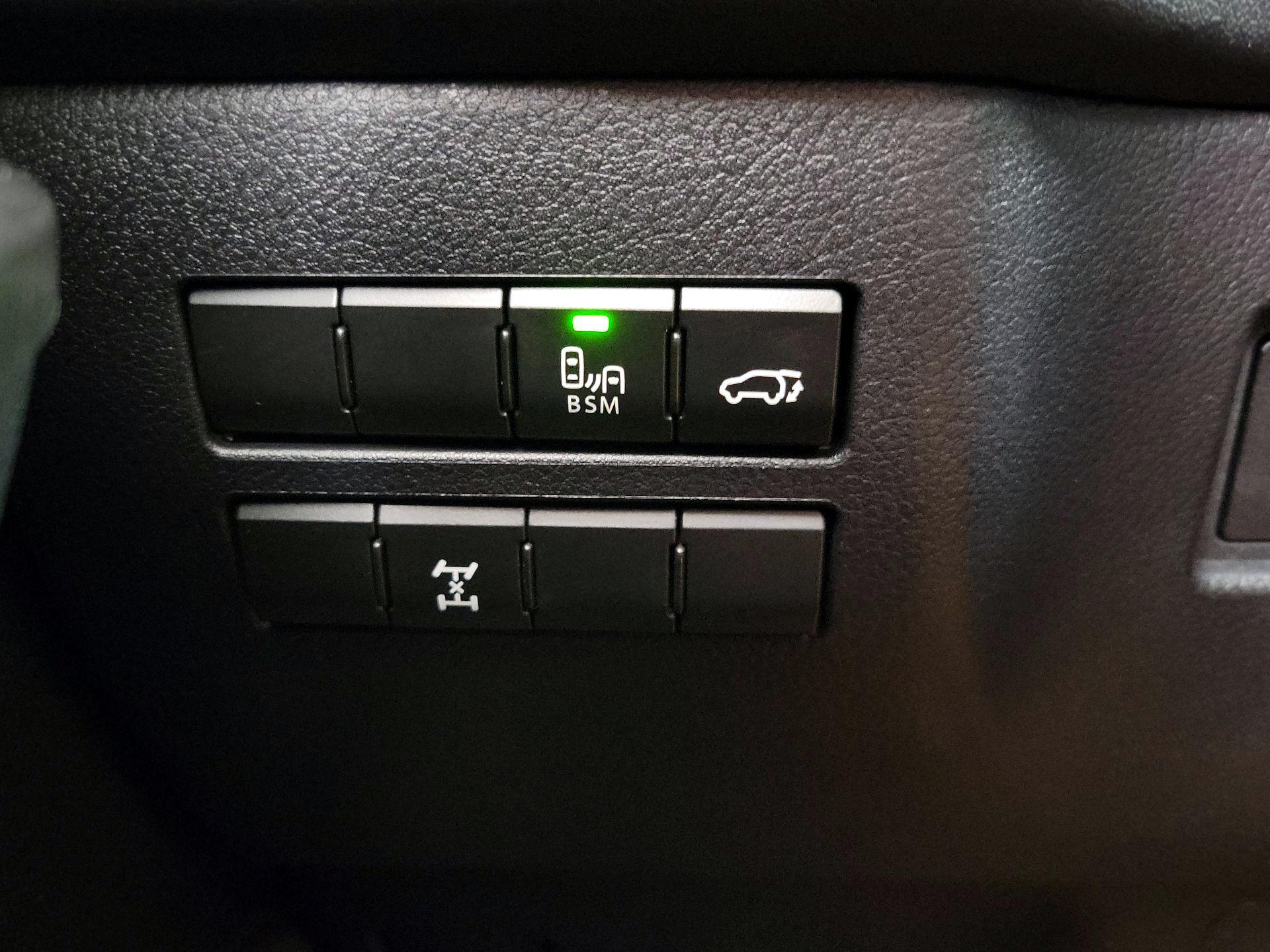 Thumbnail: 2015 Lexus NX - 13