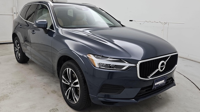 2020 Volvo XC60 T5 Momentum Hero Image