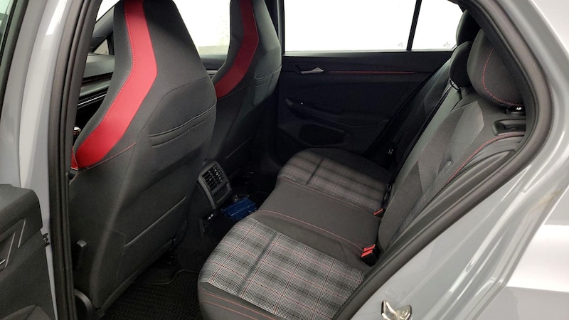 2022 Volkswagen Golf GTI S 19