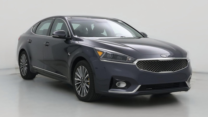 2017 Kia Cadenza Premium Hero Image