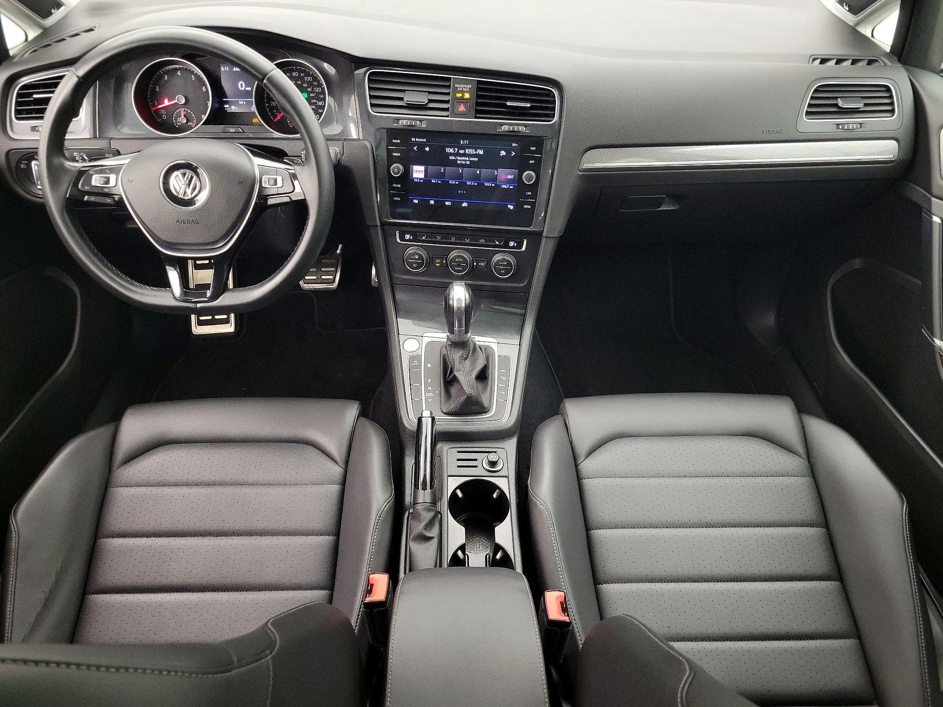 Thumbnail: 2019 Volkswagen Golf - 9
