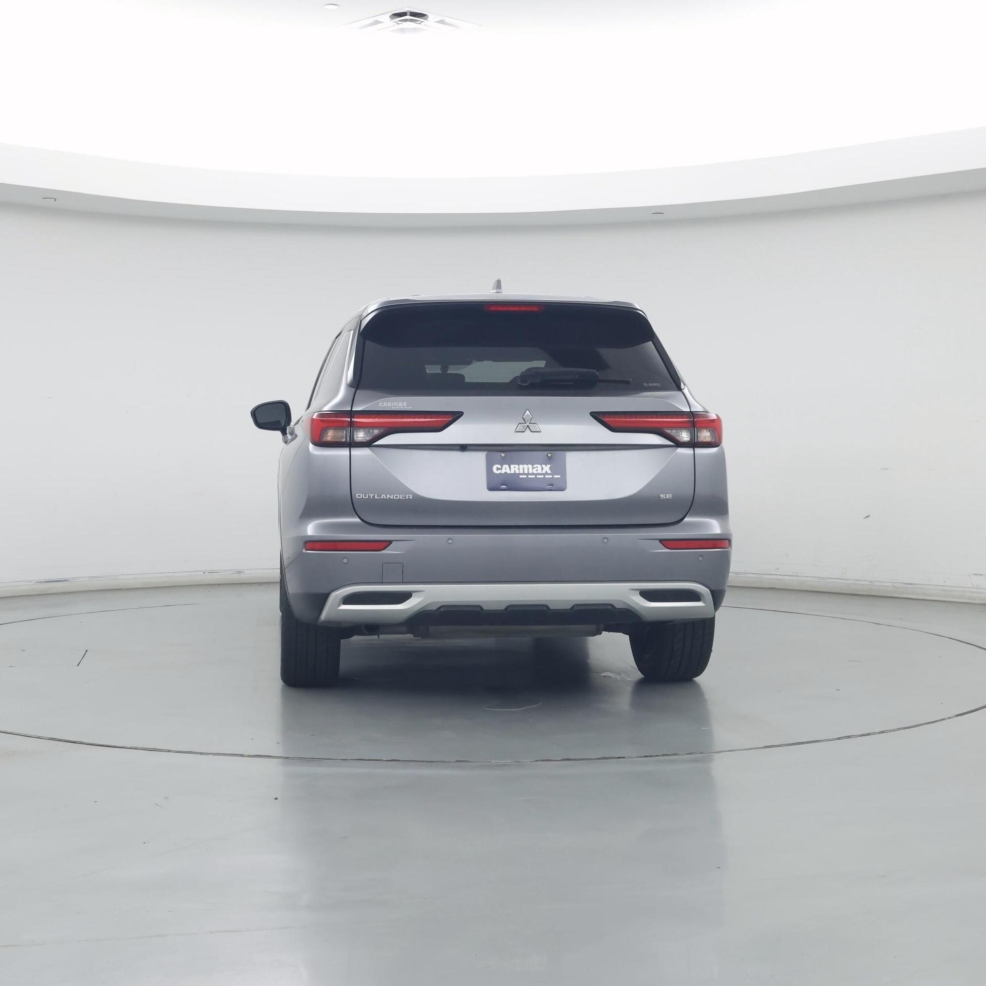 Thumbnail: 2022 Mitsubishi Outlander - 6