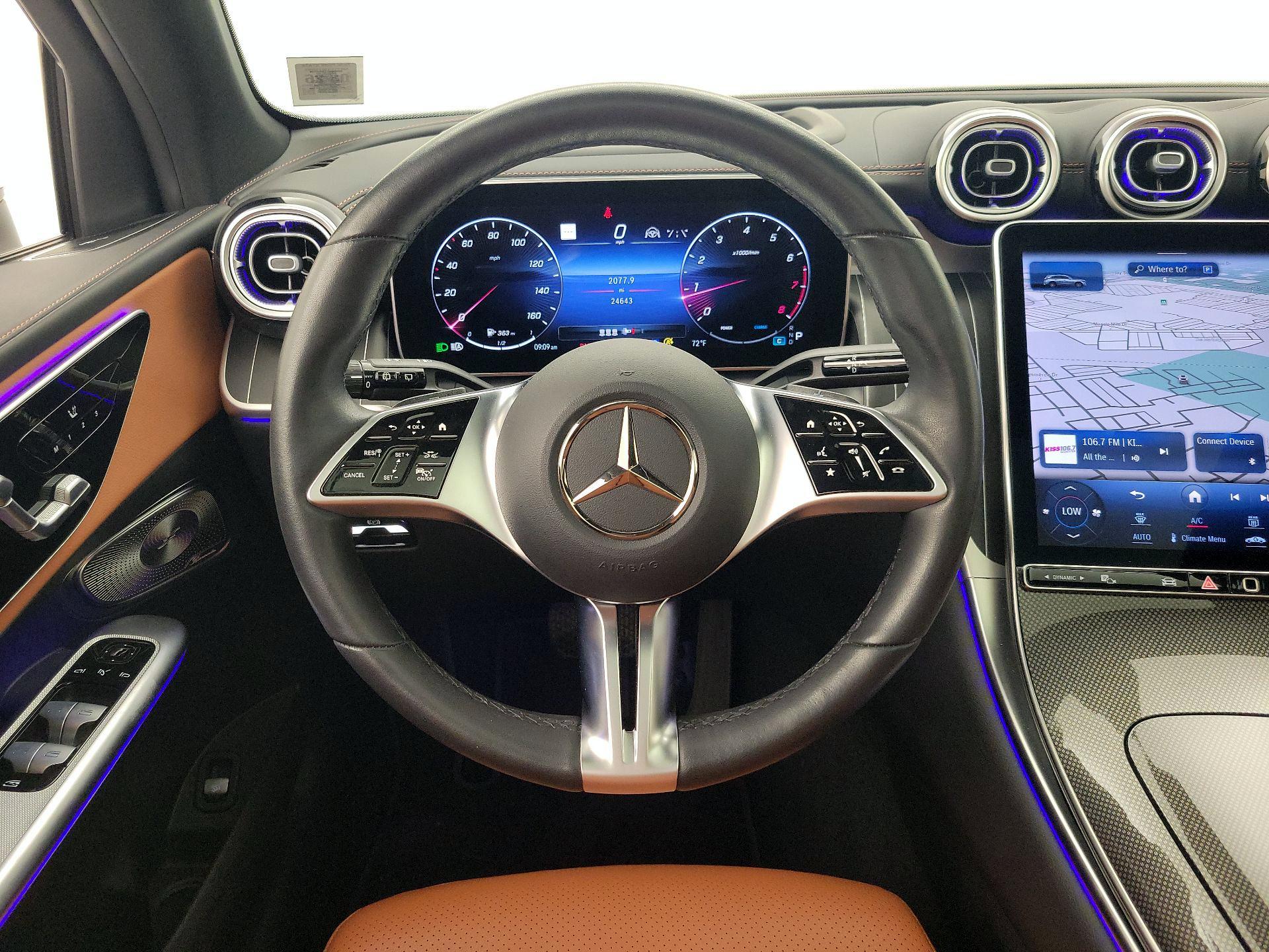 Thumbnail: 2023 Mercedes-Benz GLC - 10