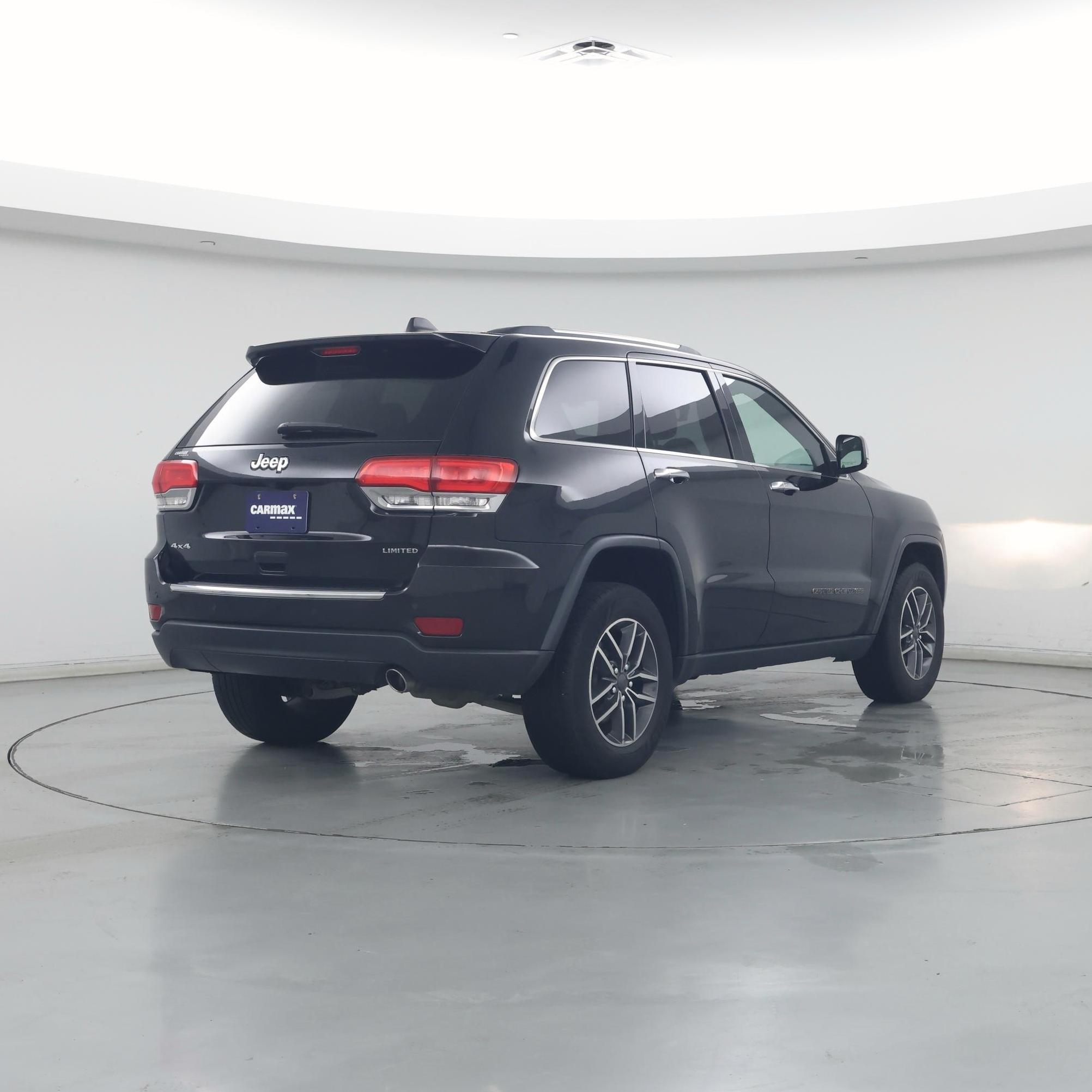 Thumbnail: 2019 Jeep Grand Cherokee - 8