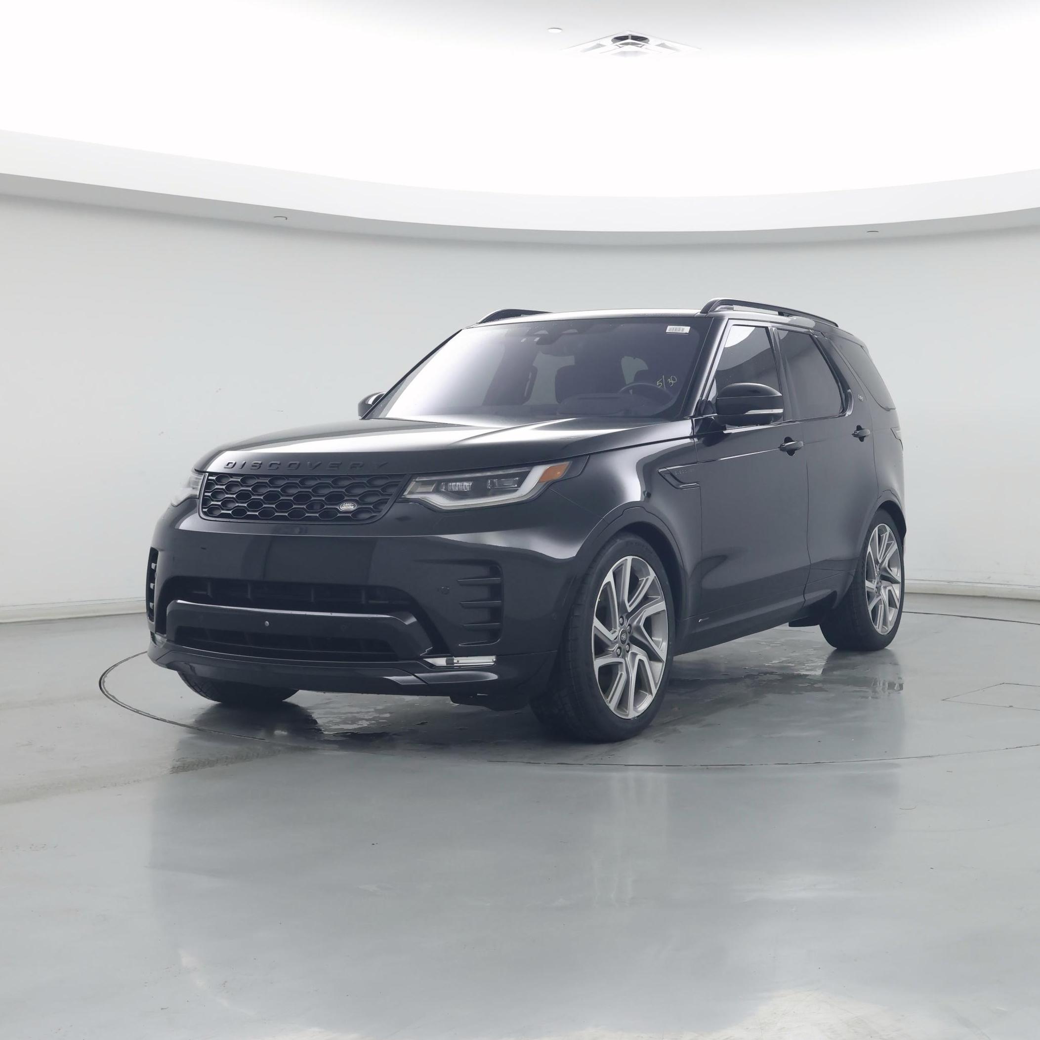 Thumbnail: 2021 Land Rover Discovery - 4