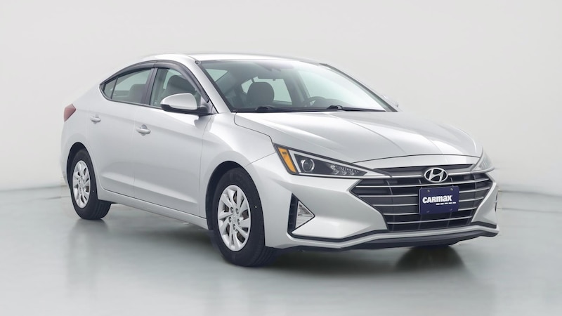 2020 Hyundai Elantra SE Hero Image