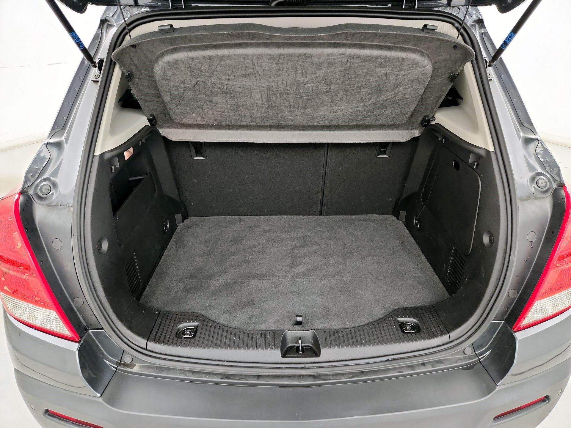 Thumbnail: 2016 Chevrolet Trax - 20