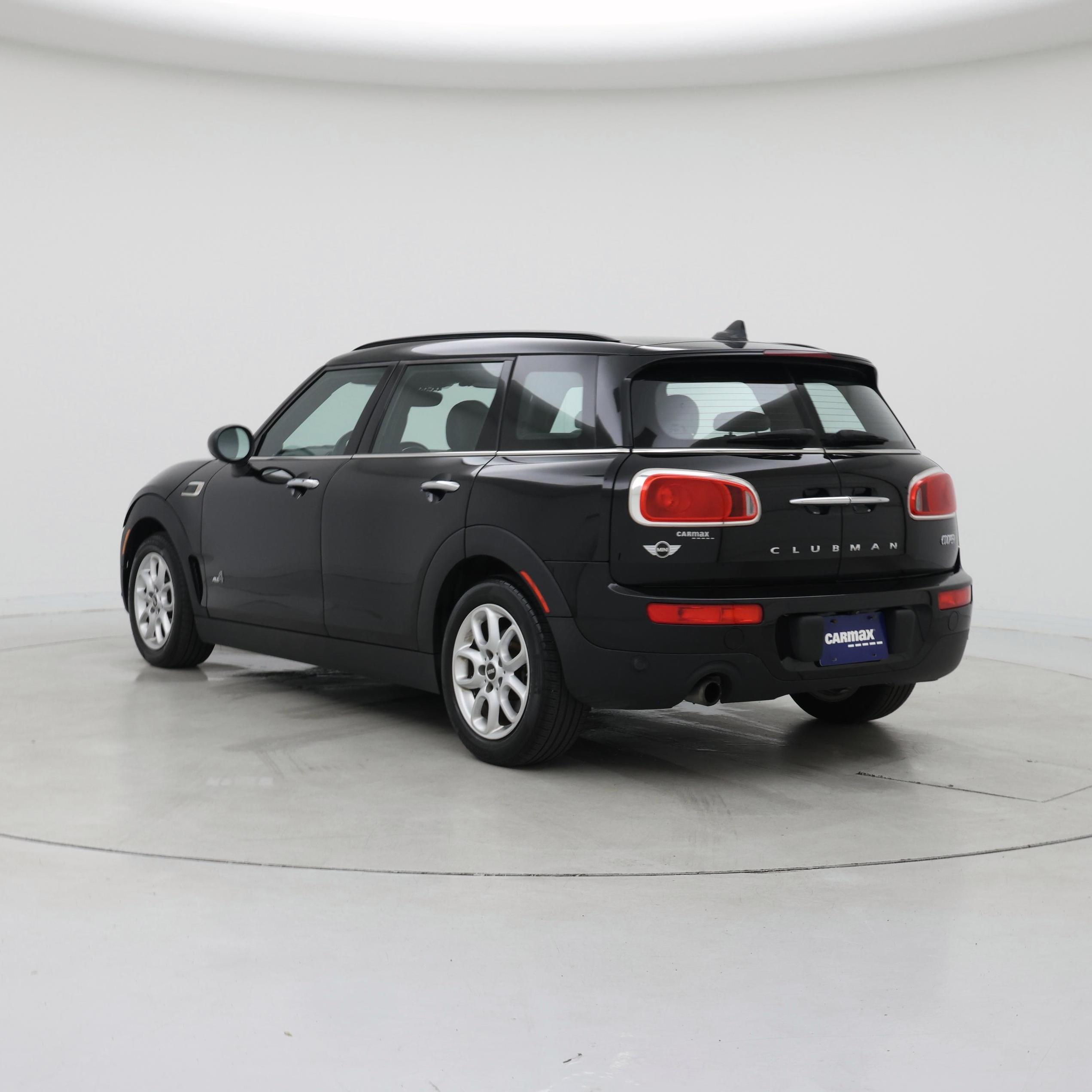 Thumbnail: 2017 MINI Cooper Clubman - 2