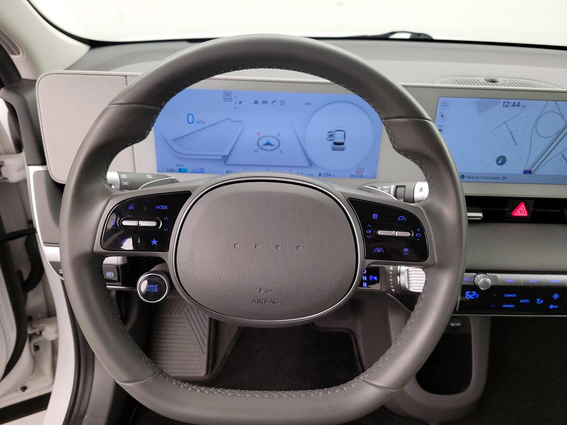 Thumbnail: 2022 Hyundai Ioniq 5 - 10