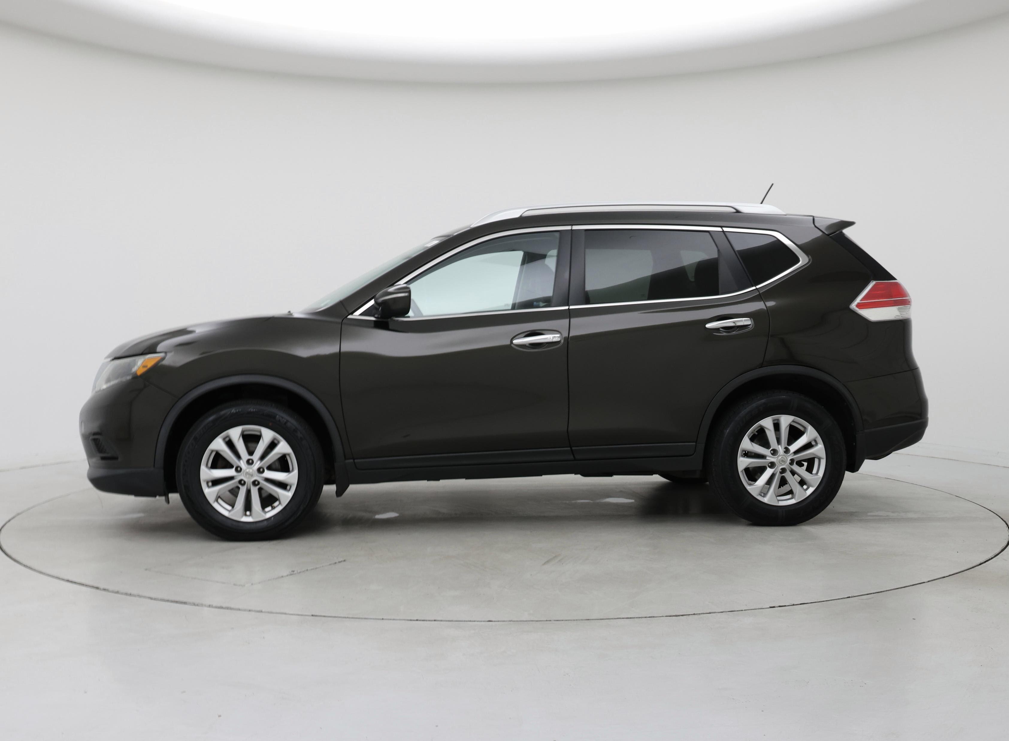 Thumbnail: 2015 Nissan Rogue - 3