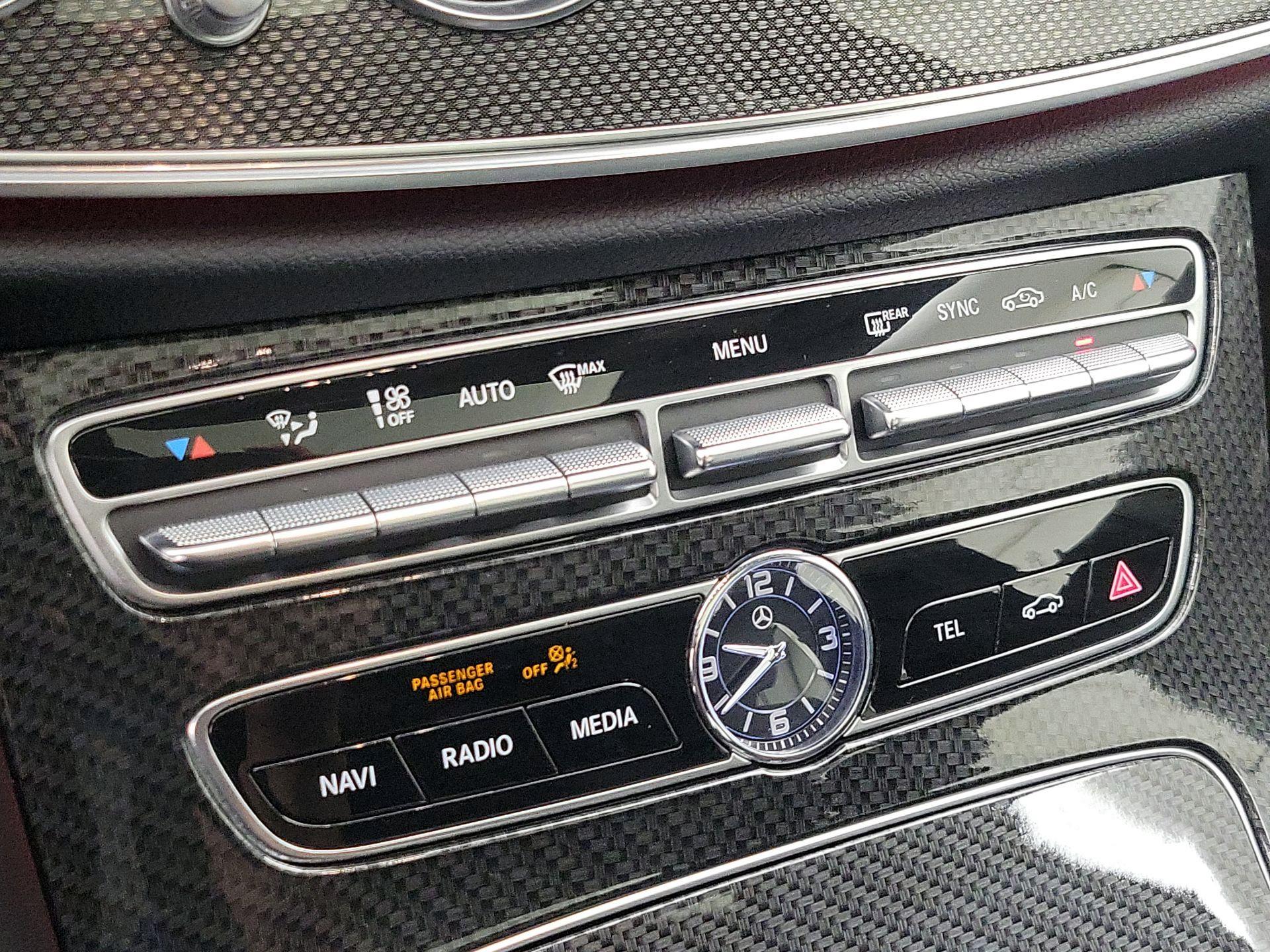 Thumbnail: 2017 Mercedes-Benz E-Class - 17