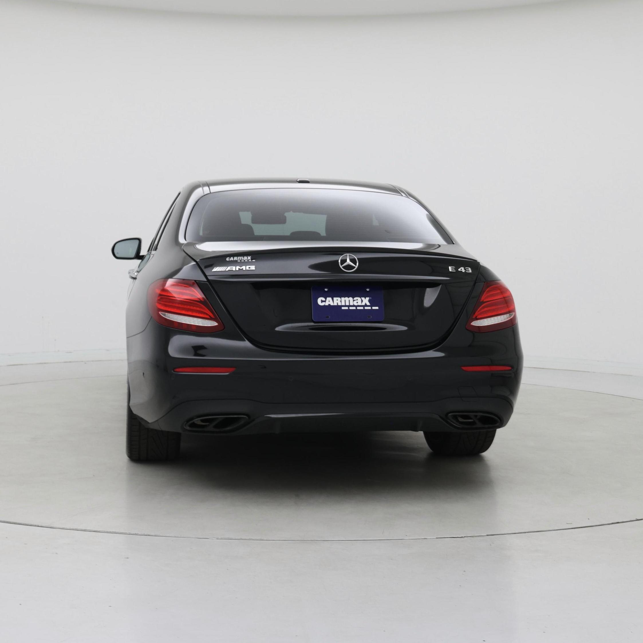 Thumbnail: 2017 Mercedes-Benz E-Class - 6
