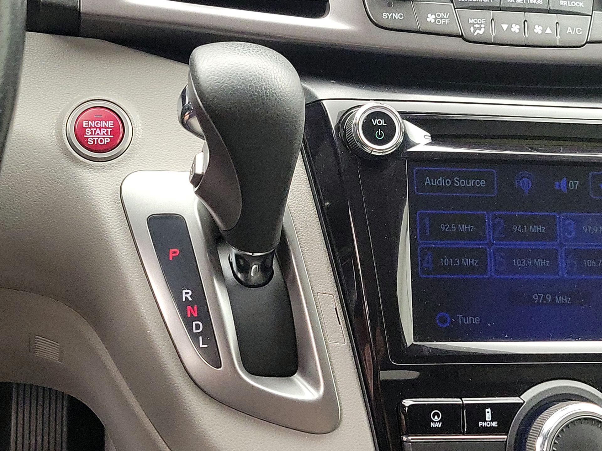 Thumbnail: 2015 Honda Odyssey - 18