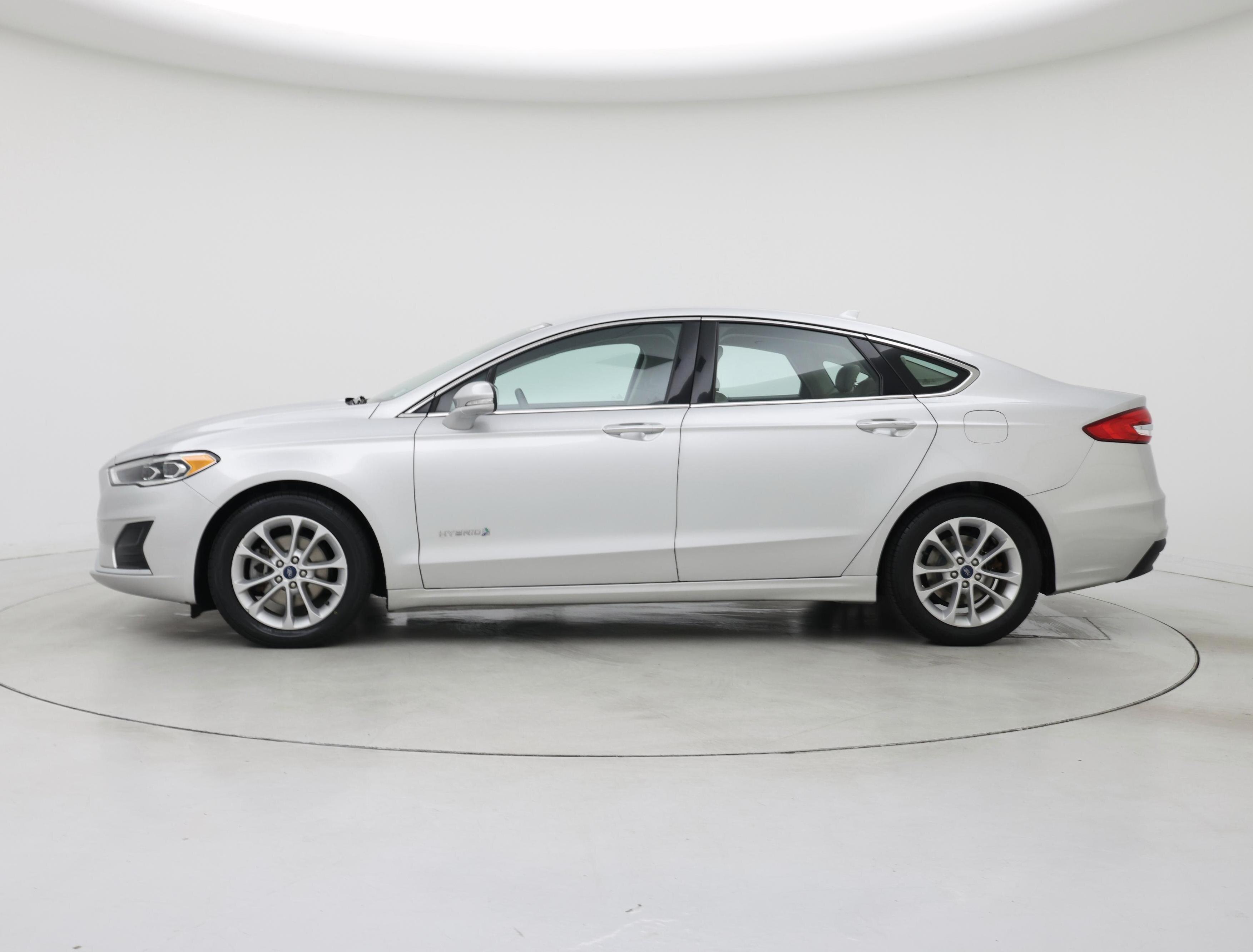 Thumbnail: 2019 Ford Fusion - 3