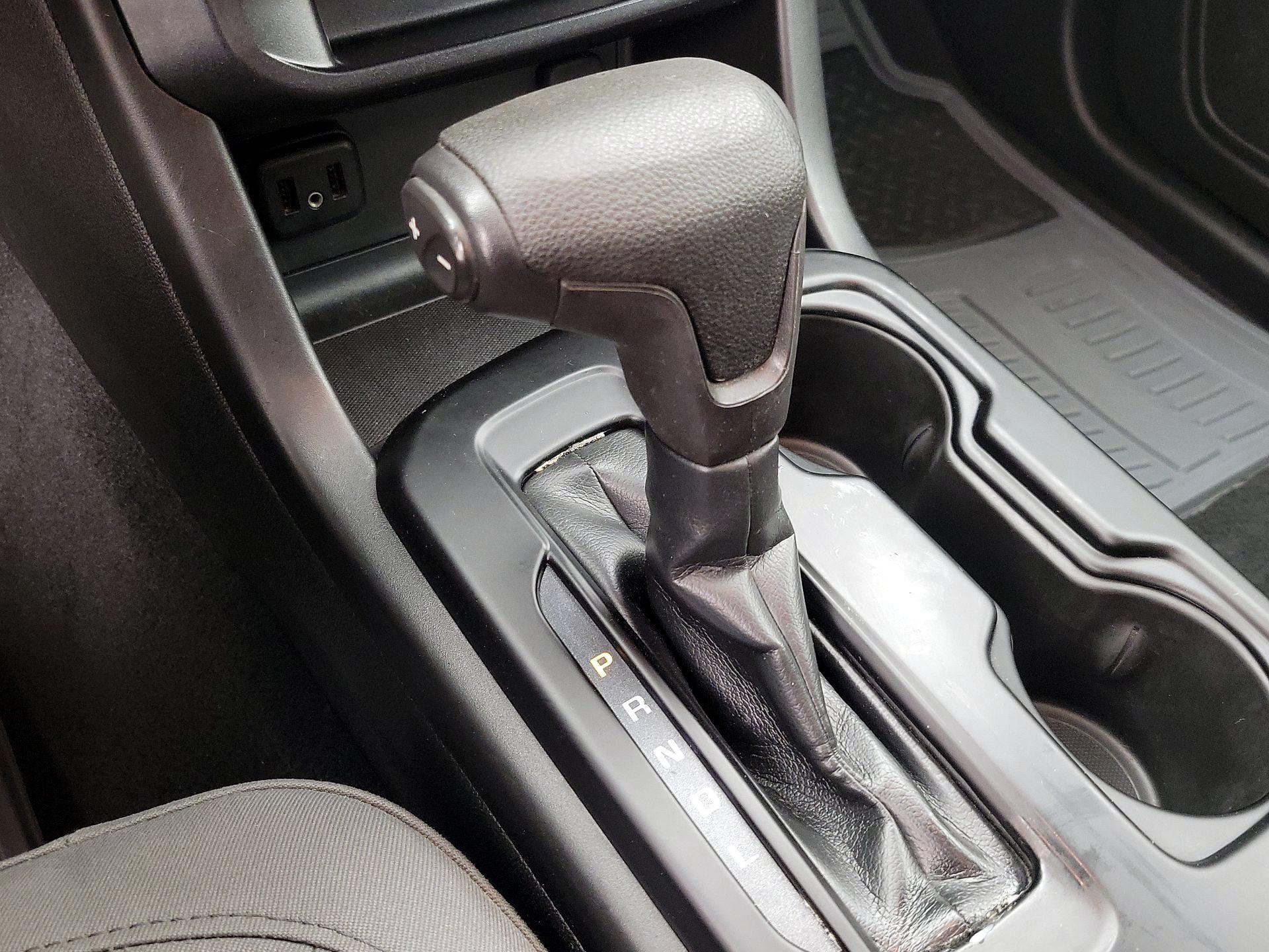 Thumbnail: 2019 Chevrolet Colorado - 17
