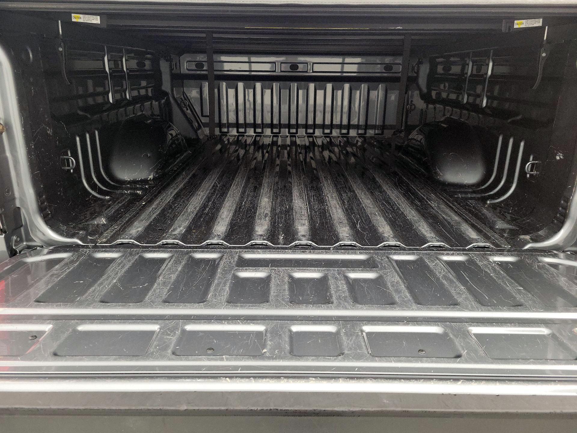 Thumbnail: 2019 Chevrolet Colorado - 20