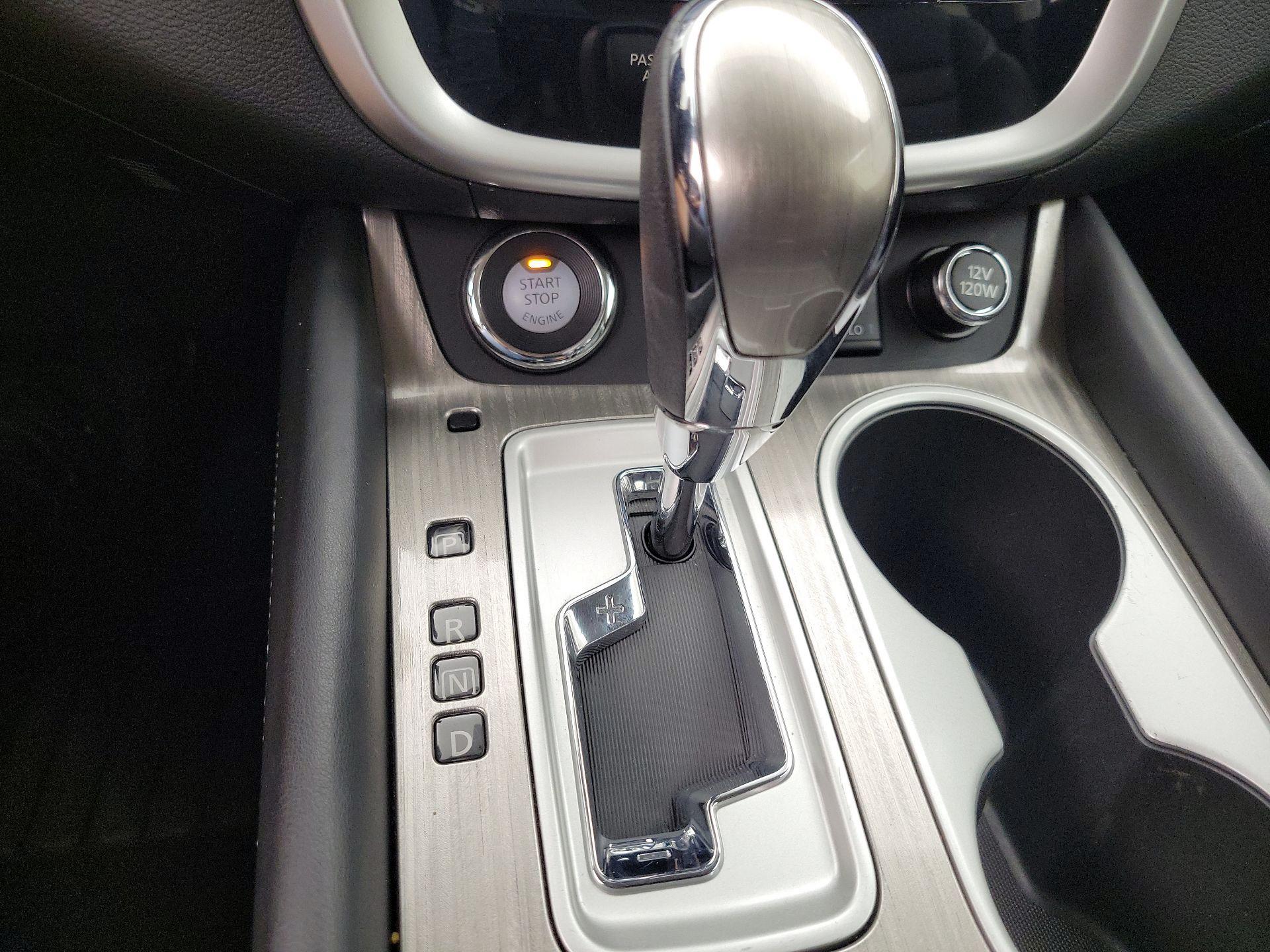 Thumbnail: 2015 Nissan Murano - 18