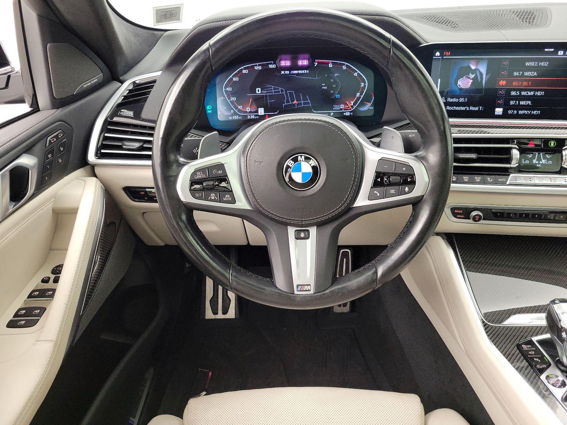 Thumbnail: 2022 BMW X6 - 10