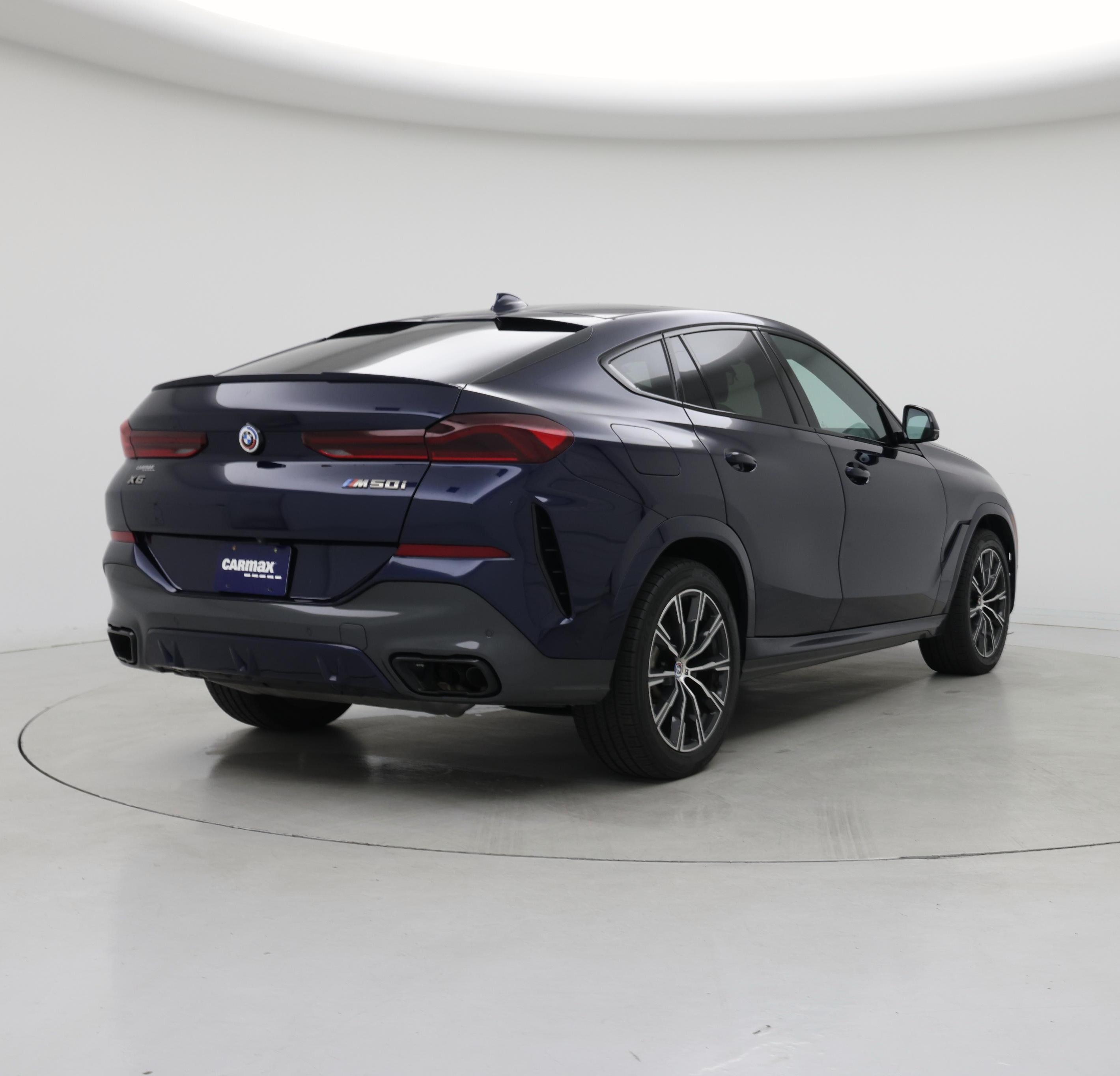 Thumbnail: 2022 BMW X6 - 8