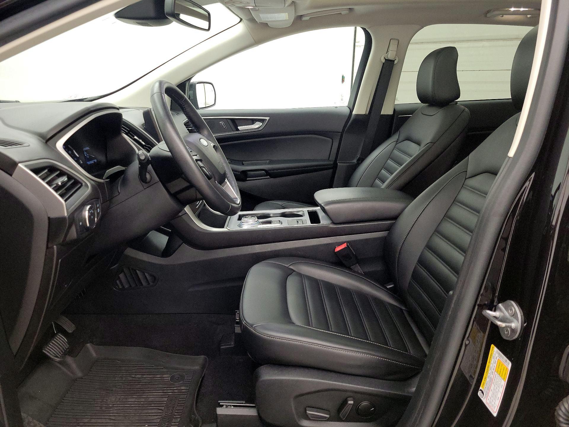 Thumbnail: 2021 Ford Edge - 11