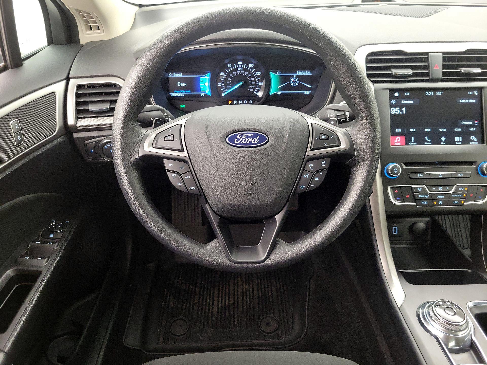 Thumbnail: 2018 Ford Fusion - 10