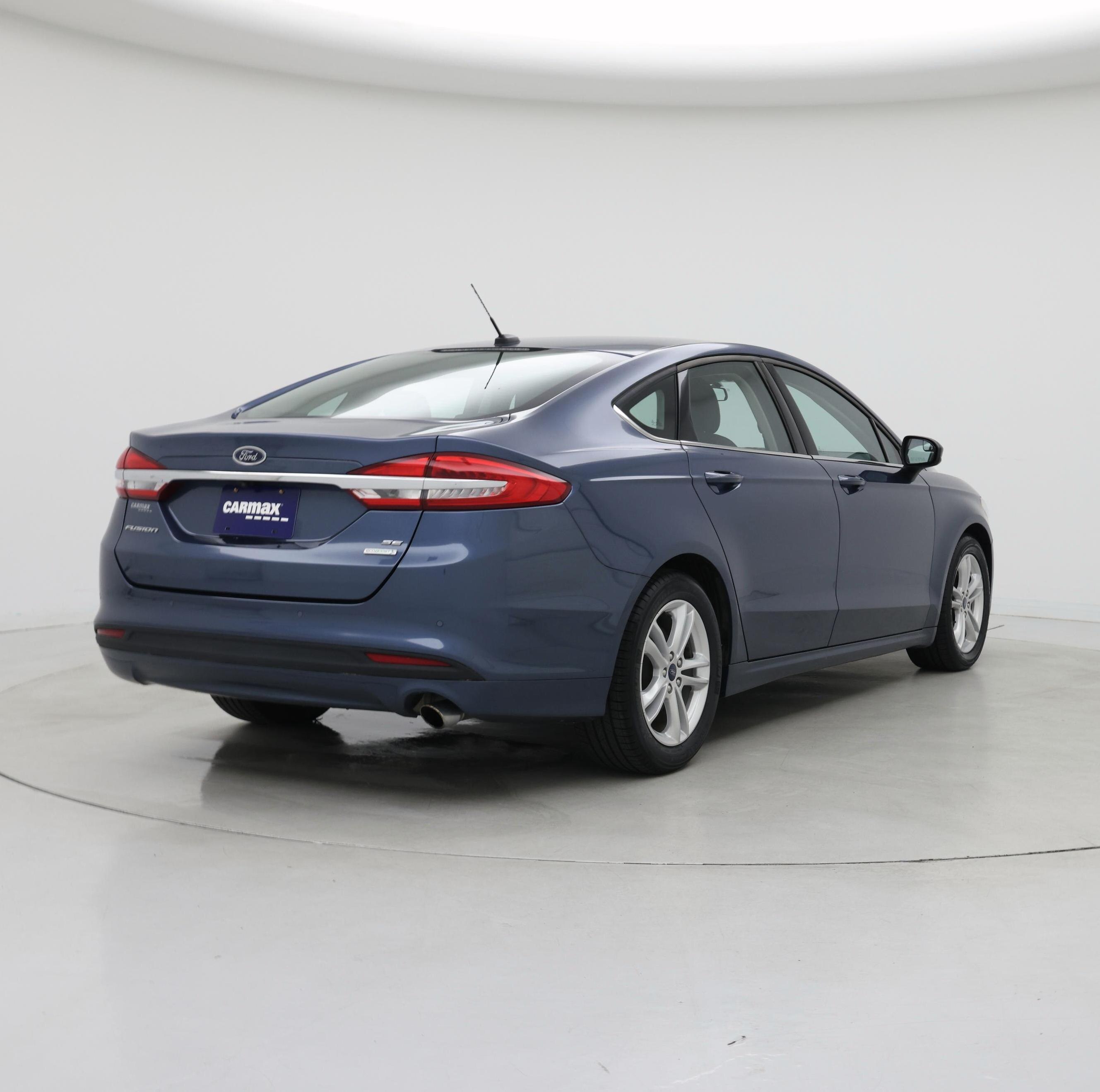 Thumbnail: 2018 Ford Fusion - 8